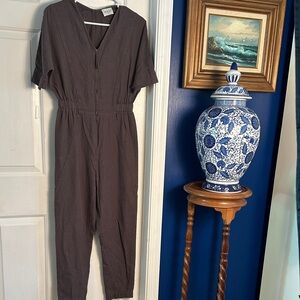 NWOT Women’s Wrap London Linen Cotton Blend Brown Short Sleeve Zip Up Jumpsuit